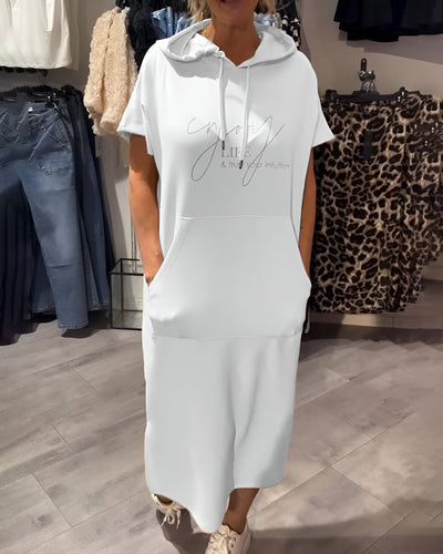 Ebba™ | Casual dress with hood and feminine fit