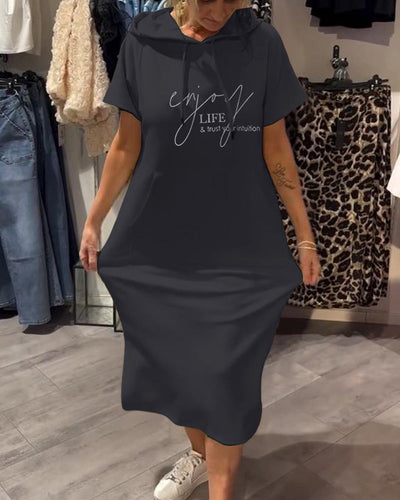 Ebba™ | Casual dress with hood and feminine fit