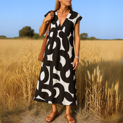 Ivy | Airy dress with V-neckline