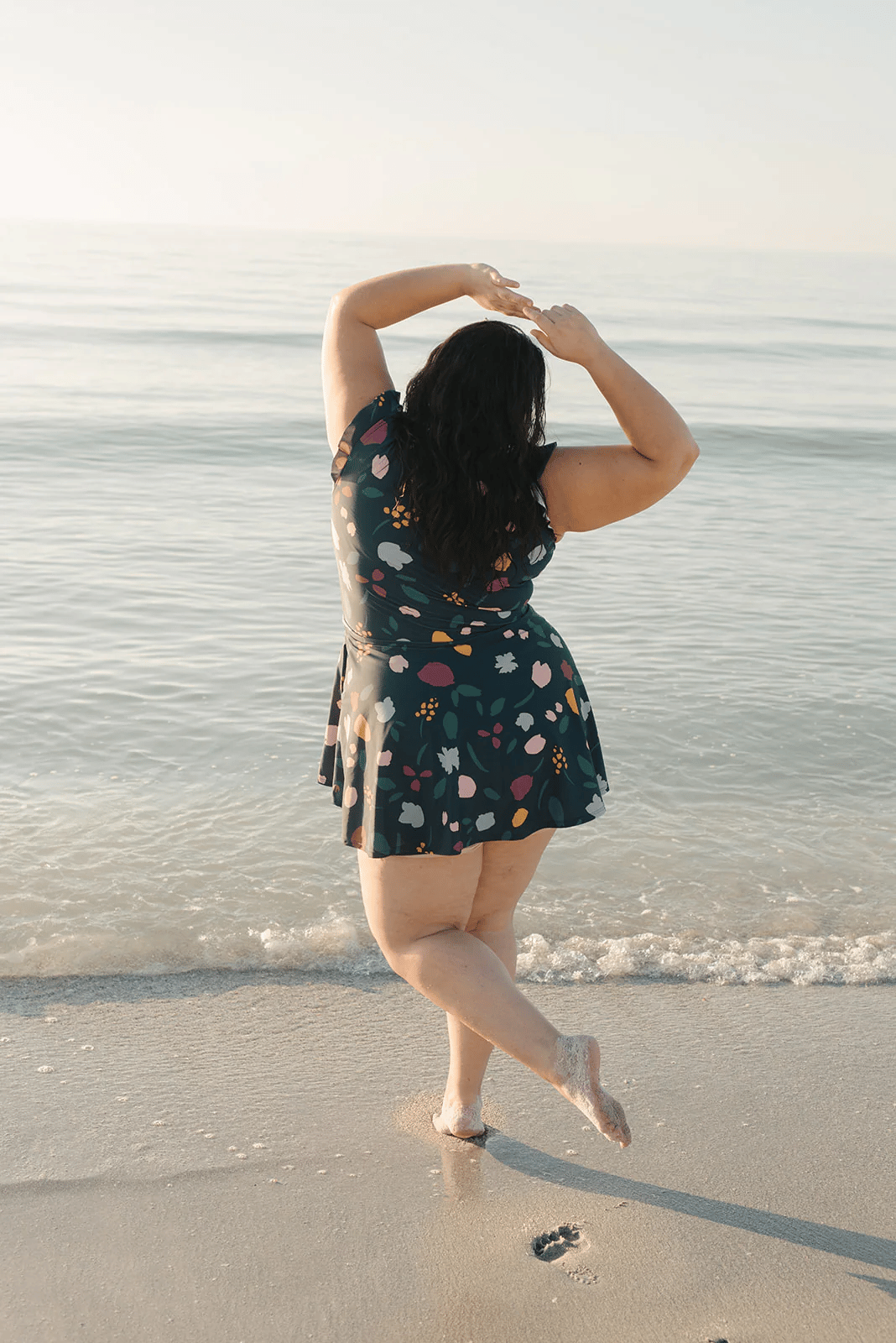 Lauren | Swimsuit with frills and bust support