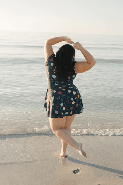 Lauren | Swimsuit with frills and bust support