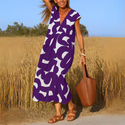 Ivy | Airy dress with V-neckline