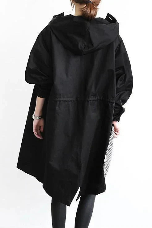 Dorothee | Trenchcoat Style